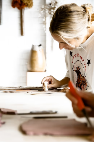 artist: Shellie Christian artist in studio