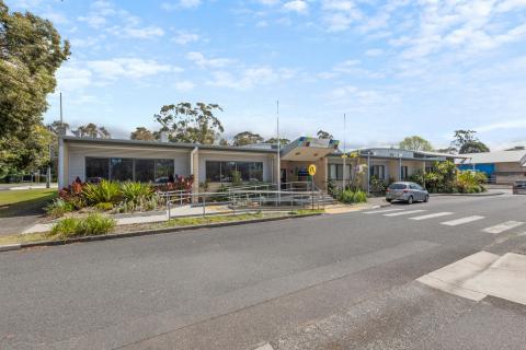 Peninsula Community Centre, Woy Woy Peninsula Community Centre, Woy Woy